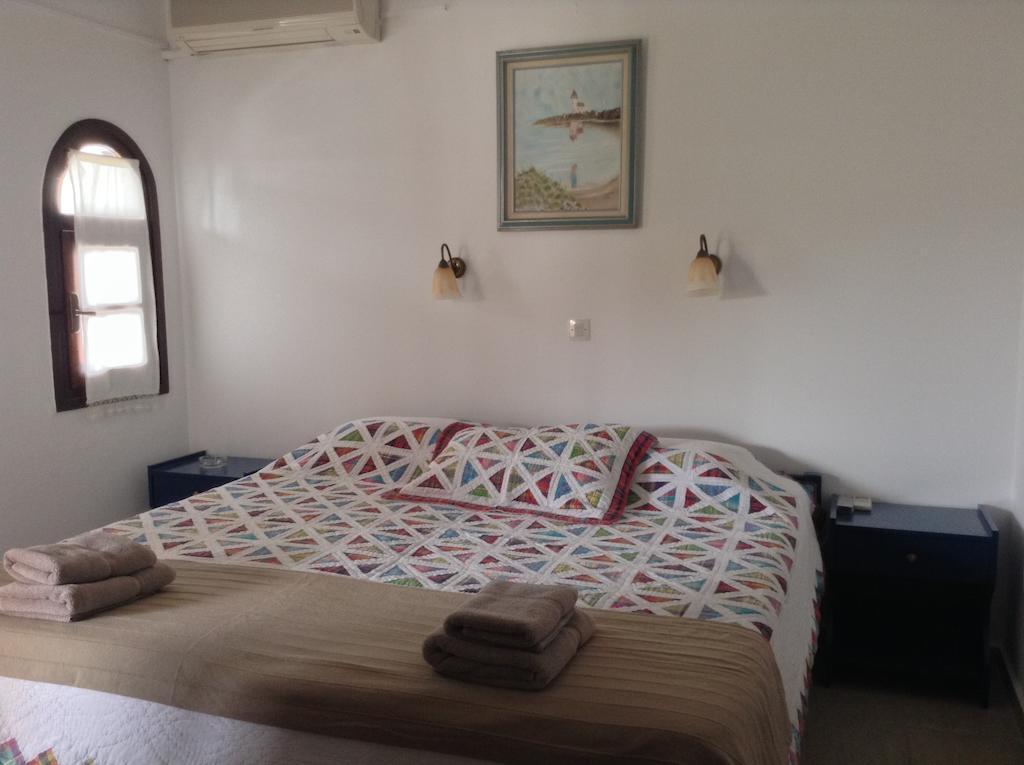 Mouria Hotel Skiathos-stad Buitenkant foto